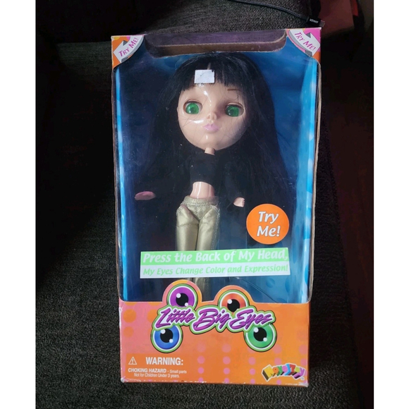 2001 Blythe Clone Doll with 4 Color Change Eyes Street Wise Collector In Box